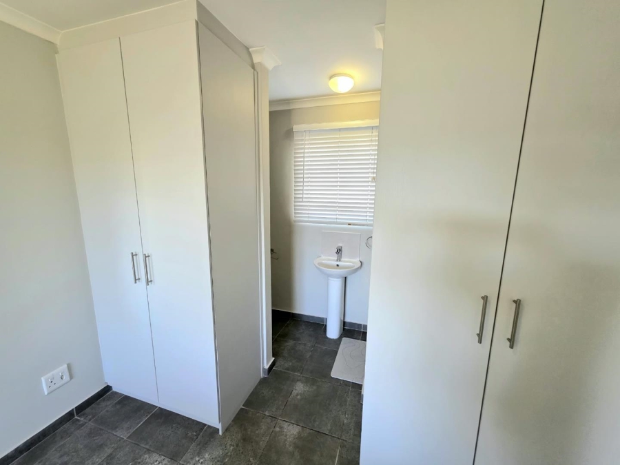 To Let 3 Bedroom Property for Rent in Kuils River Western Cape